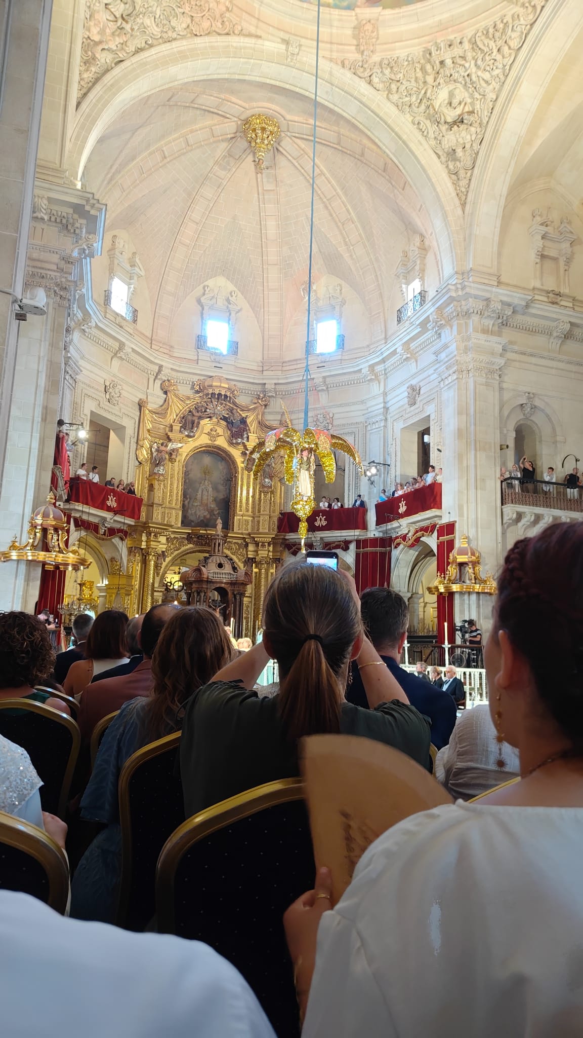 La Vespra del Misteri de Elche en la basílica de Santa María
